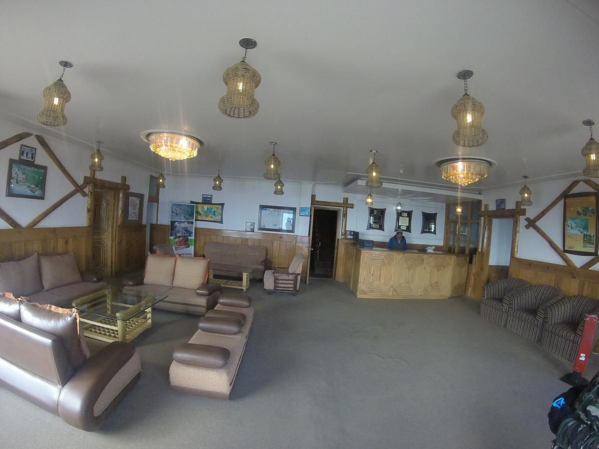 Clifftop Club Auli Joshīmath Εξωτερικό φωτογραφία