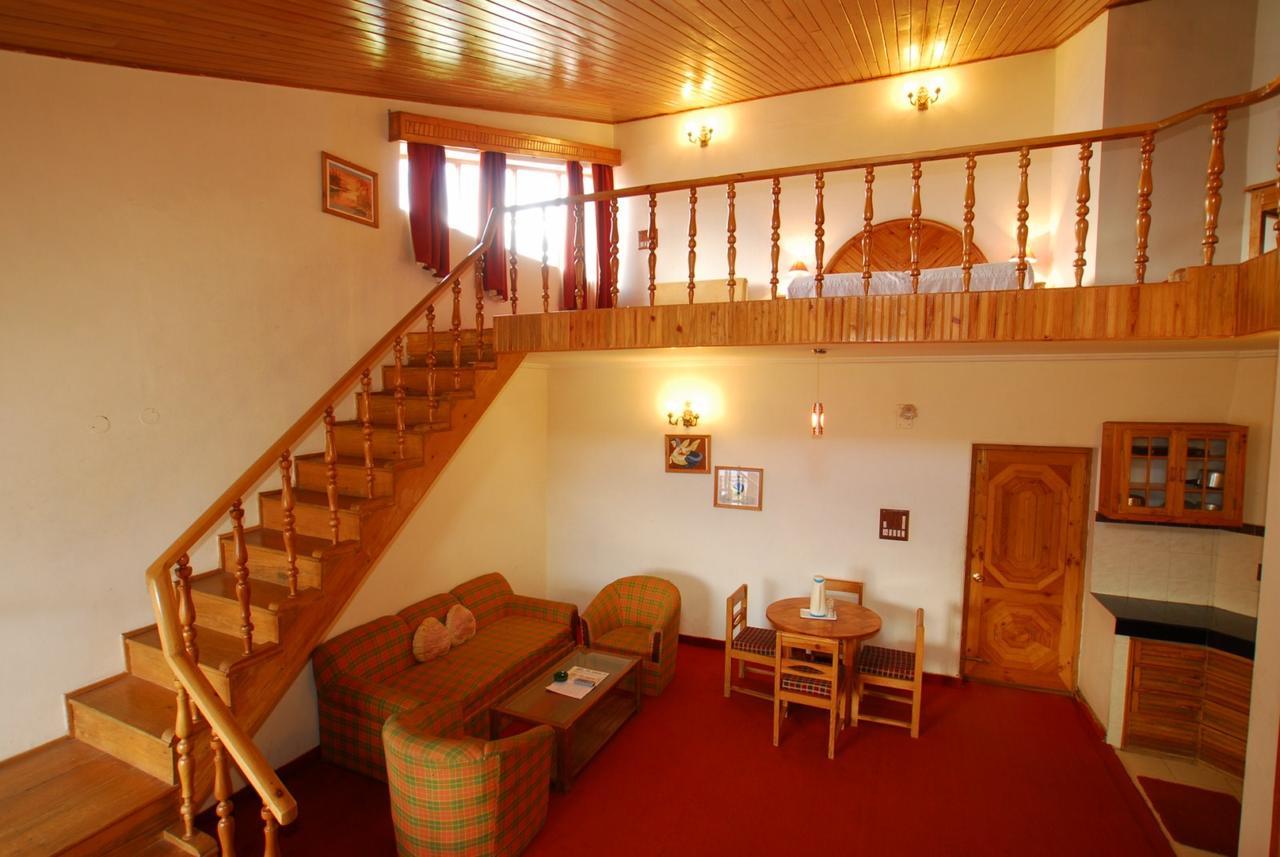 Clifftop Club Auli Joshīmath Εξωτερικό φωτογραφία