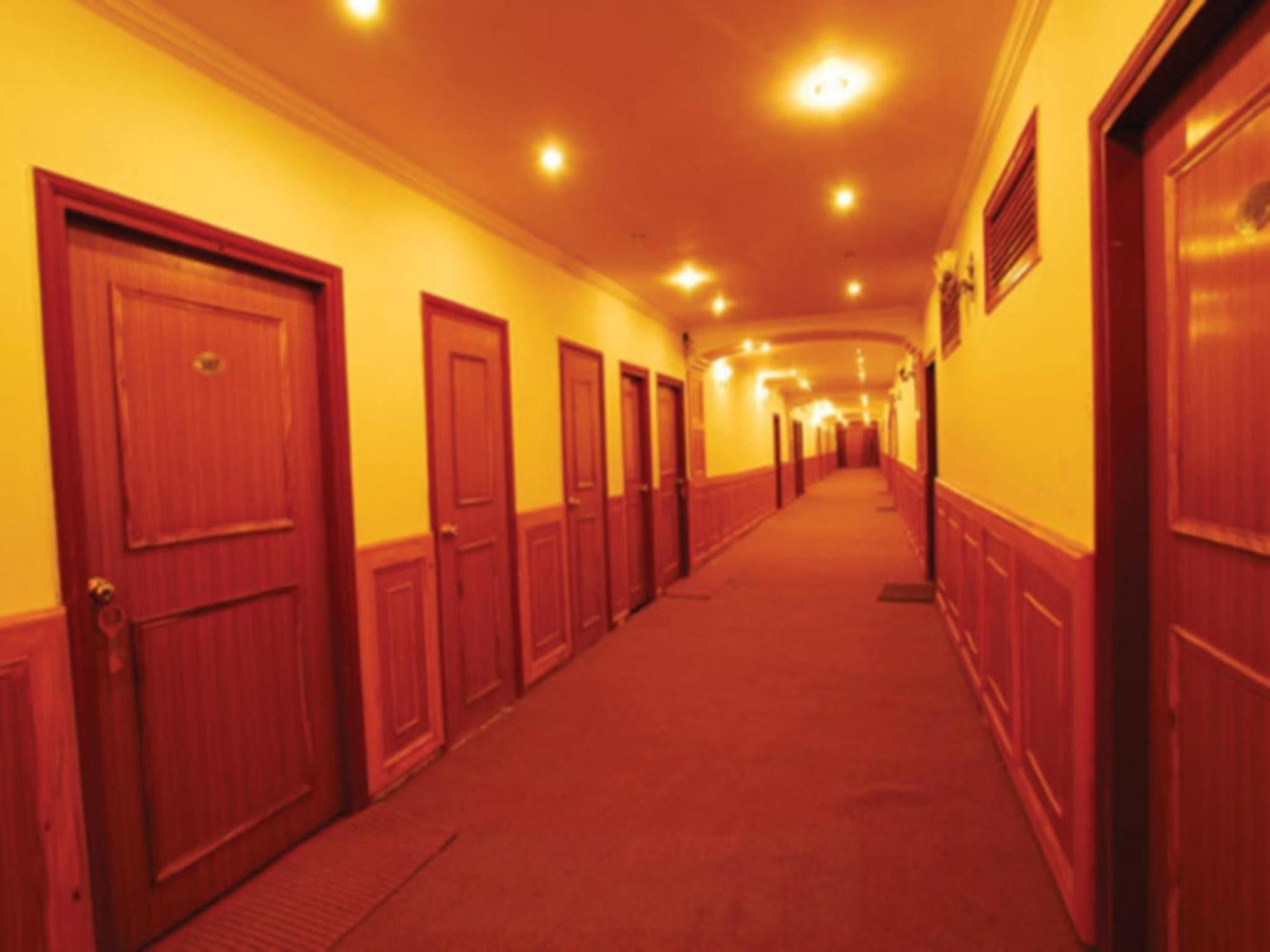 Clifftop Club Auli Joshīmath Εξωτερικό φωτογραφία